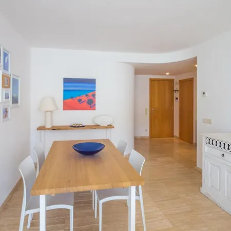 Apartamento La Marina *